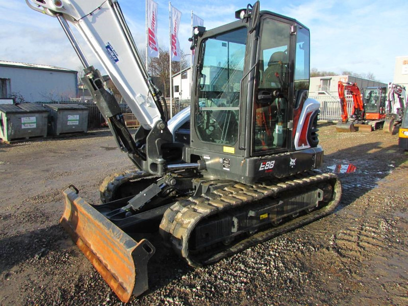 Bobcat E 88 R2 Minibagger 72.500 EUR - Ekskavator mini: gambar 2 Bobcat E 88 R2 Minibagger 72.500 EUR - Ekskavator mini: gambar 2