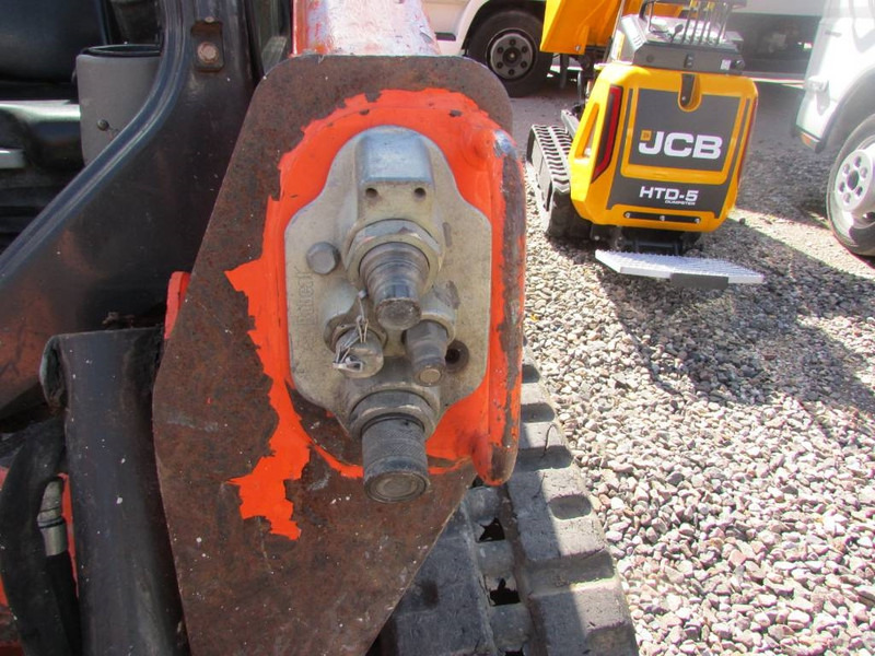 Bobcat T 590 High Flow Kompaktlader 26.000 EUR - Skid steer: gambar 4 Bobcat T 590 High Flow Kompaktlader 26.000 EUR - Skid steer: gambar 4