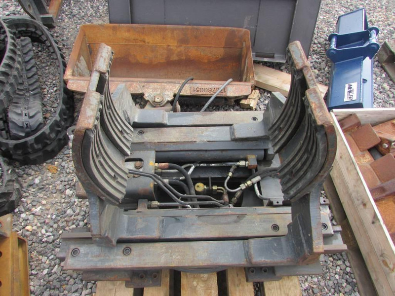 Bolzoni Fassgreifer drum clamp KG 06T2A SP - Klem untuk Peralatan untuk menangani material: gambar 2 Bolzoni Fassgreifer drum clamp KG 06T2A SP - Klem untuk Peralatan untuk menangani material: gambar 2