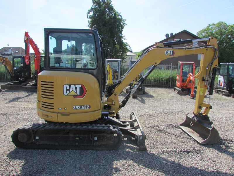Cat 303.5 E2 CR Minibagger 32.000 EUR - Ekskavator mini: gambar 4 Cat 303.5 E2 CR Minibagger 32.000 EUR - Ekskavator mini: gambar 4