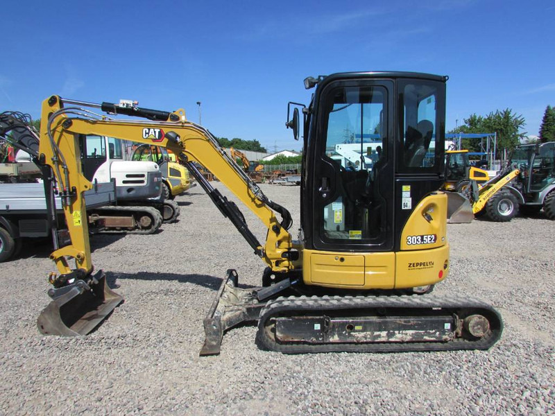 Cat 303.5 E2 CR Minibagger 33.000 EUR - Ekskavator mini: gambar 1 Cat 303.5 E2 CR Minibagger 33.000 EUR - Ekskavator mini: gambar 1