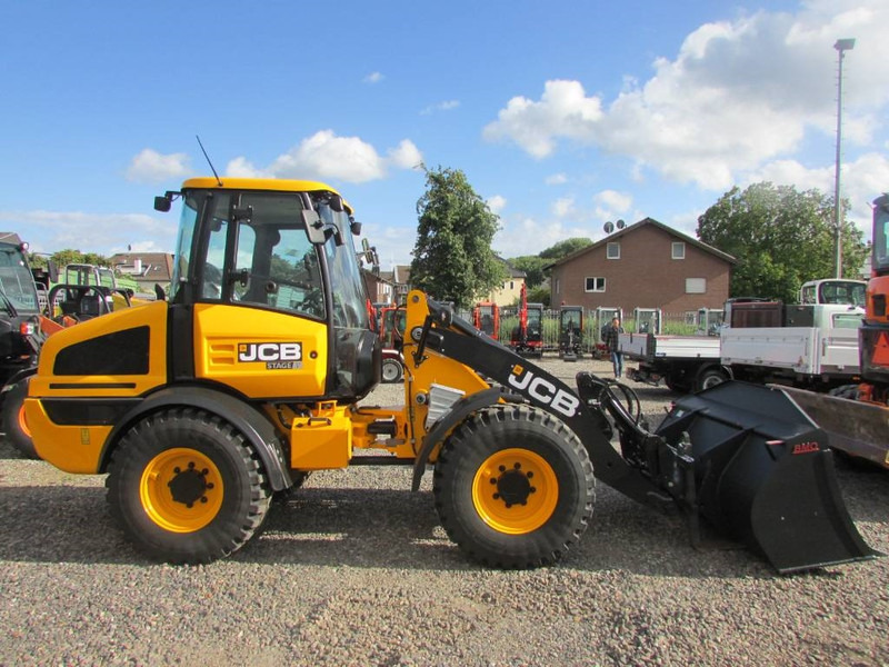 JCB 409 Radlader 46.000 EUR - Wheel loader: gambar 5 JCB 409 Radlader 46.000 EUR - Wheel loader: gambar 5