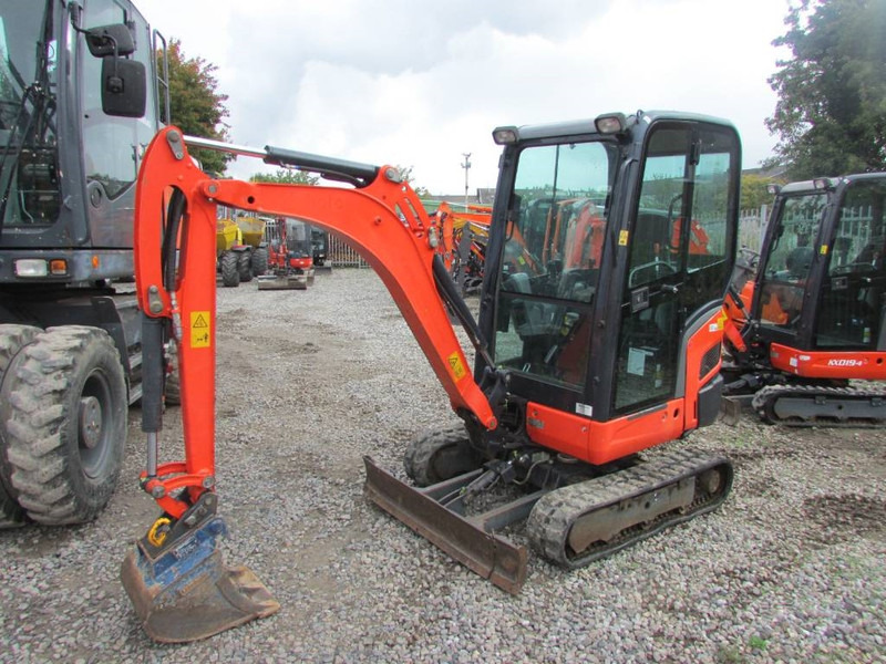 Kubota KX 019-4 Minibagger 17.000 EUR - Ekskavator mini: gambar 3 Kubota KX 019-4 Minibagger 17.000 EUR - Ekskavator mini: gambar 3