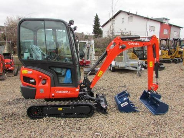 Kubota KX 019-4 Minibagger 26.750 EUR - Ekskavator mini: gambar 1 Kubota KX 019-4 Minibagger 26.750 EUR - Ekskavator mini: gambar 1