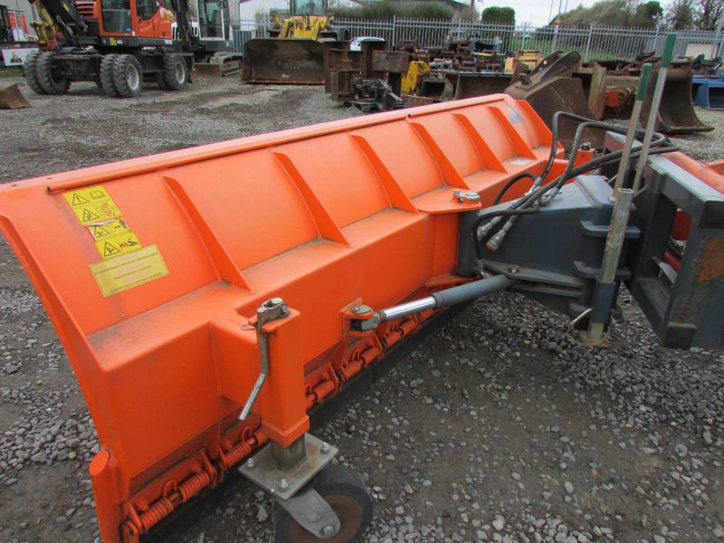 Tuchel SF 275 Schneeschild / 3.300 EUR / Top Zustand - Lampiran untuk Peralatan konstruksi: gambar 2 Tuchel SF 275 Schneeschild / 3.300 EUR / Top Zustand - Lampiran untuk Peralatan konstruksi: gambar 2