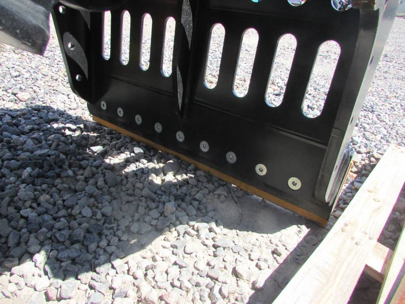 MB CRUSHER G 1000 S4 Sortiergreifer 14.000 EUR - Grapple untuk Peralatan konstruksi: gambar 4 MB CRUSHER G 1000 S4 Sortiergreifer 14.000 EUR - Grapple untuk Peralatan konstruksi: gambar 4