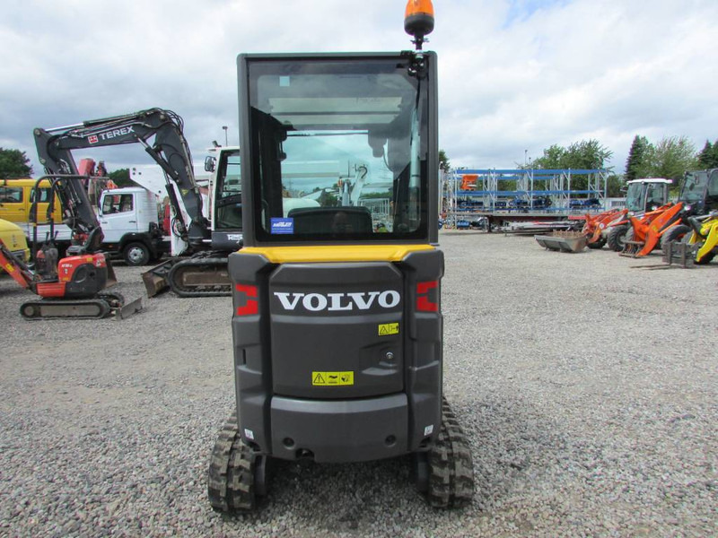 Volvo EC 18 E Minibagger 24.500 EUR - Ekskavator mini: gambar 5 Volvo EC 18 E Minibagger 24.500 EUR - Ekskavator mini: gambar 5