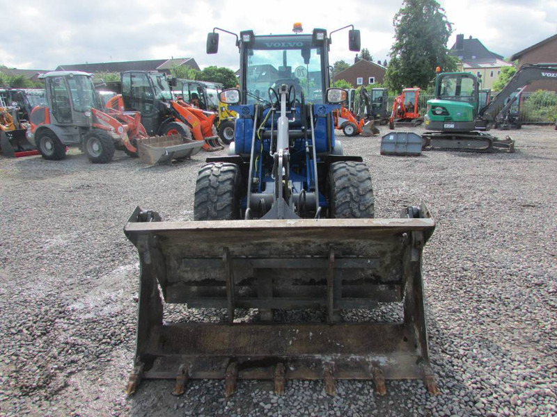 Volvo L 25 F Radlader 39.000 EUR - Wheel loader: gambar 3 Volvo L 25 F Radlader 39.000 EUR - Wheel loader: gambar 3