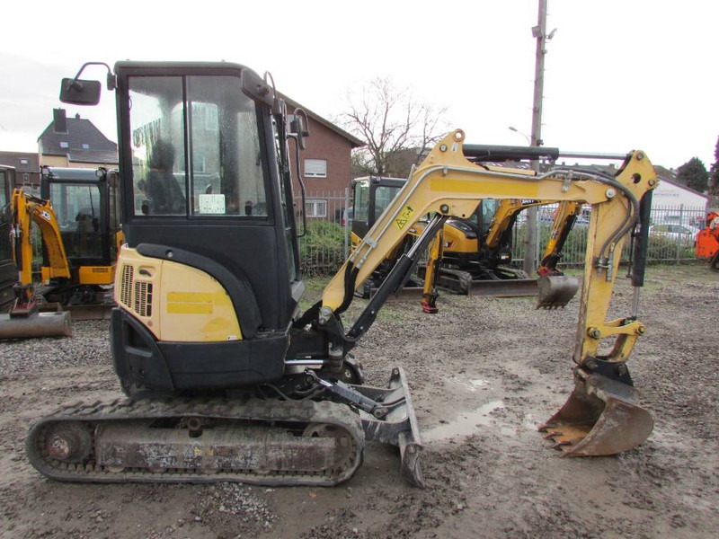 Yanmar Vio 25-4 Minibagger 19.500 EUR - Ekskavator mini: gambar 3 Yanmar Vio 25-4 Minibagger 19.500 EUR - Ekskavator mini: gambar 3