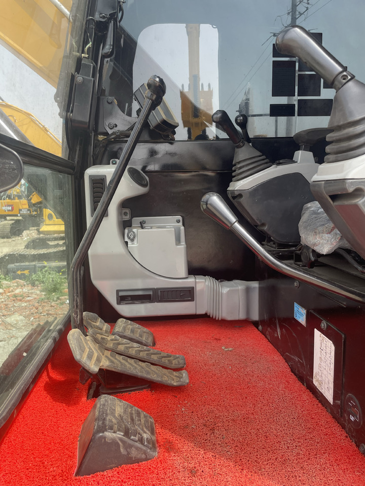 CAT 307 - Ekskavator mini: gambar 2 CAT 307 - Ekskavator mini: gambar 2