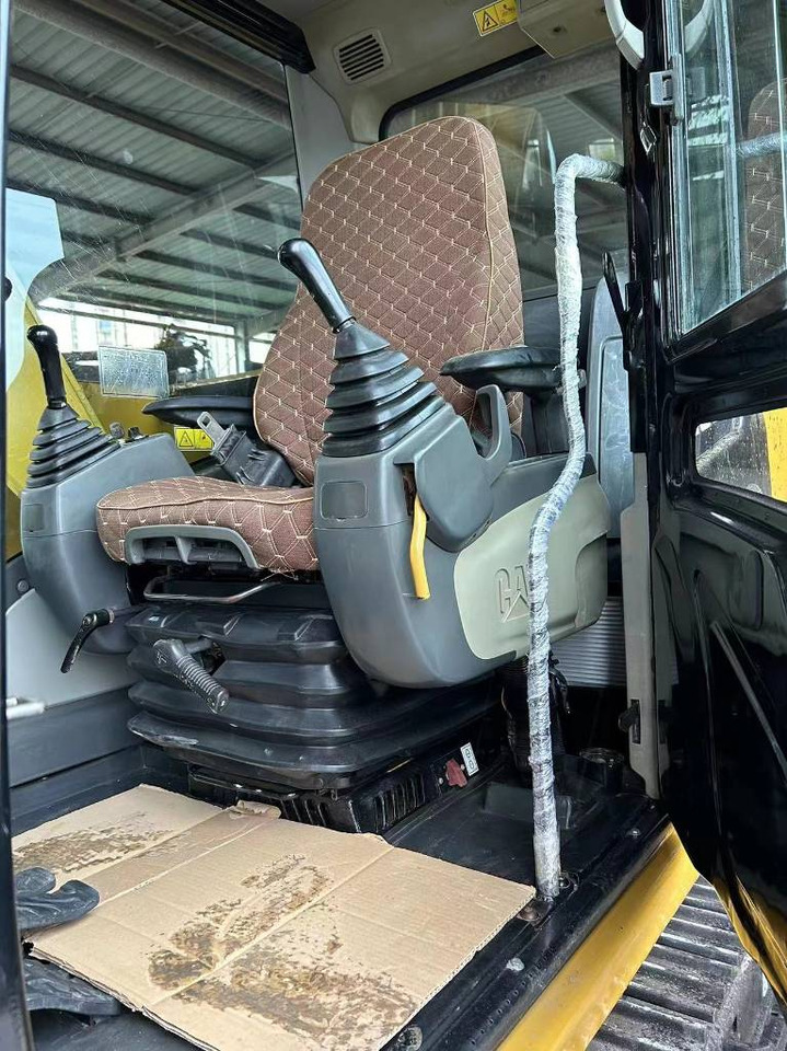 CAT 312D2GC - Ekskavator perayap: gambar 3 CAT 312D2GC - Ekskavator perayap: gambar 3