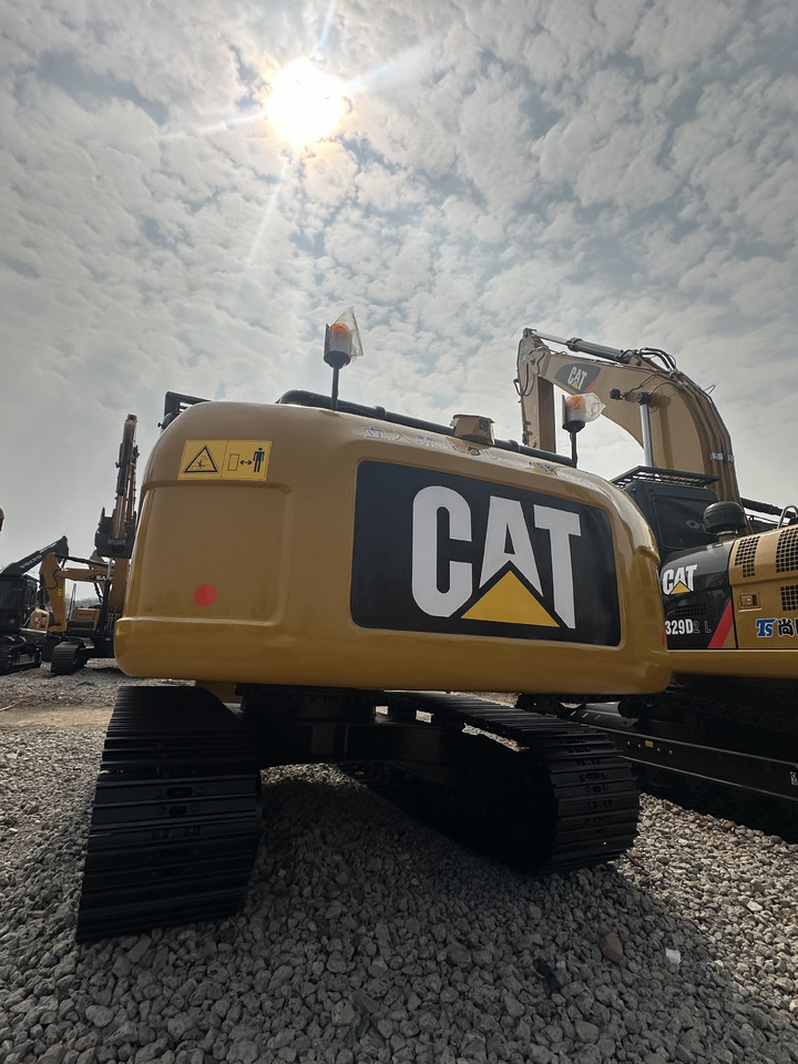 CATERPILLAR 320D2 - Ekskavator perayap: gambar 2 CATERPILLAR 320D2 - Ekskavator perayap: gambar 2