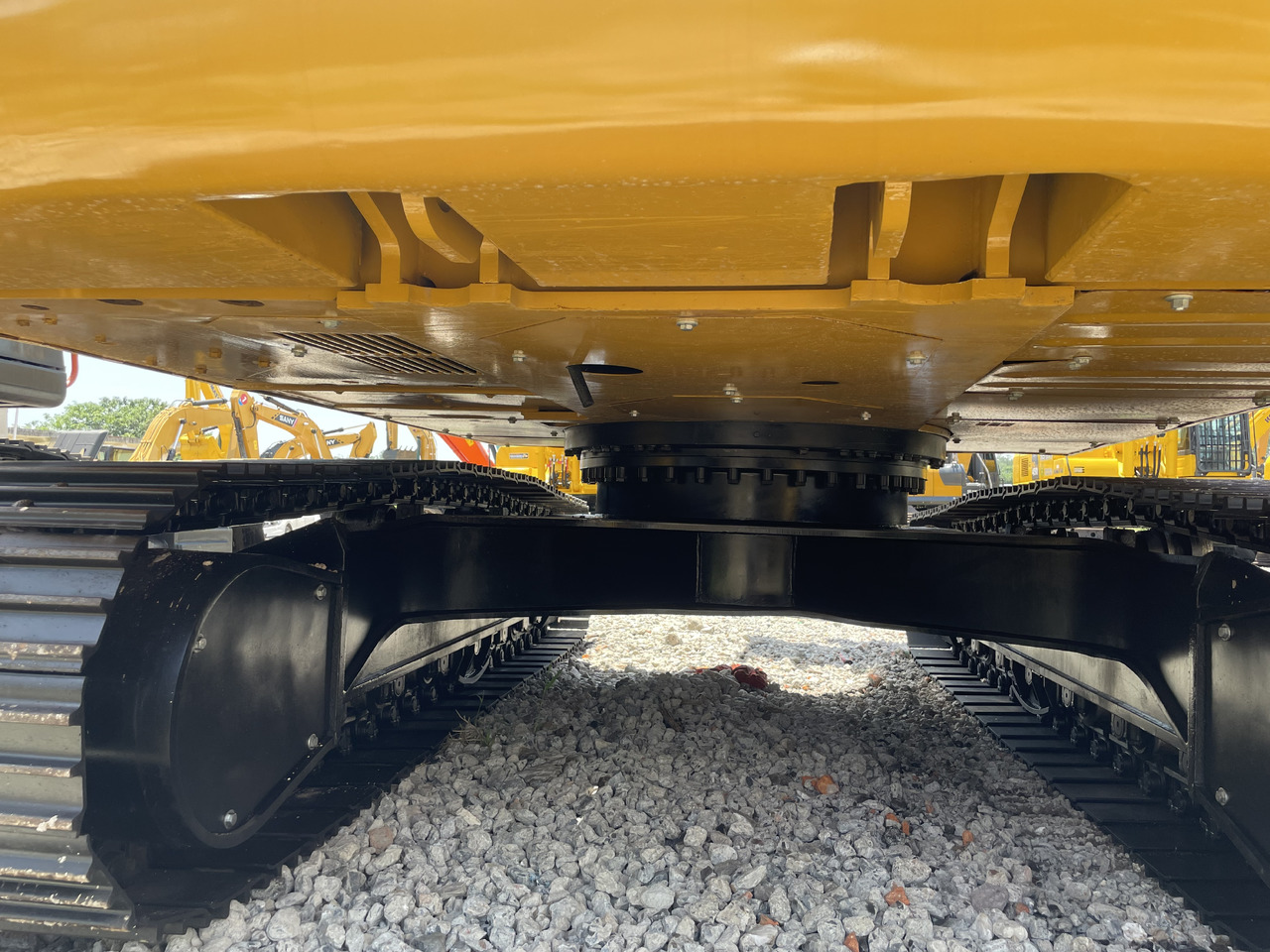 CATERPILLAR 323D2 - Ekskavator perayap: gambar 4 CATERPILLAR 323D2 - Ekskavator perayap: gambar 4