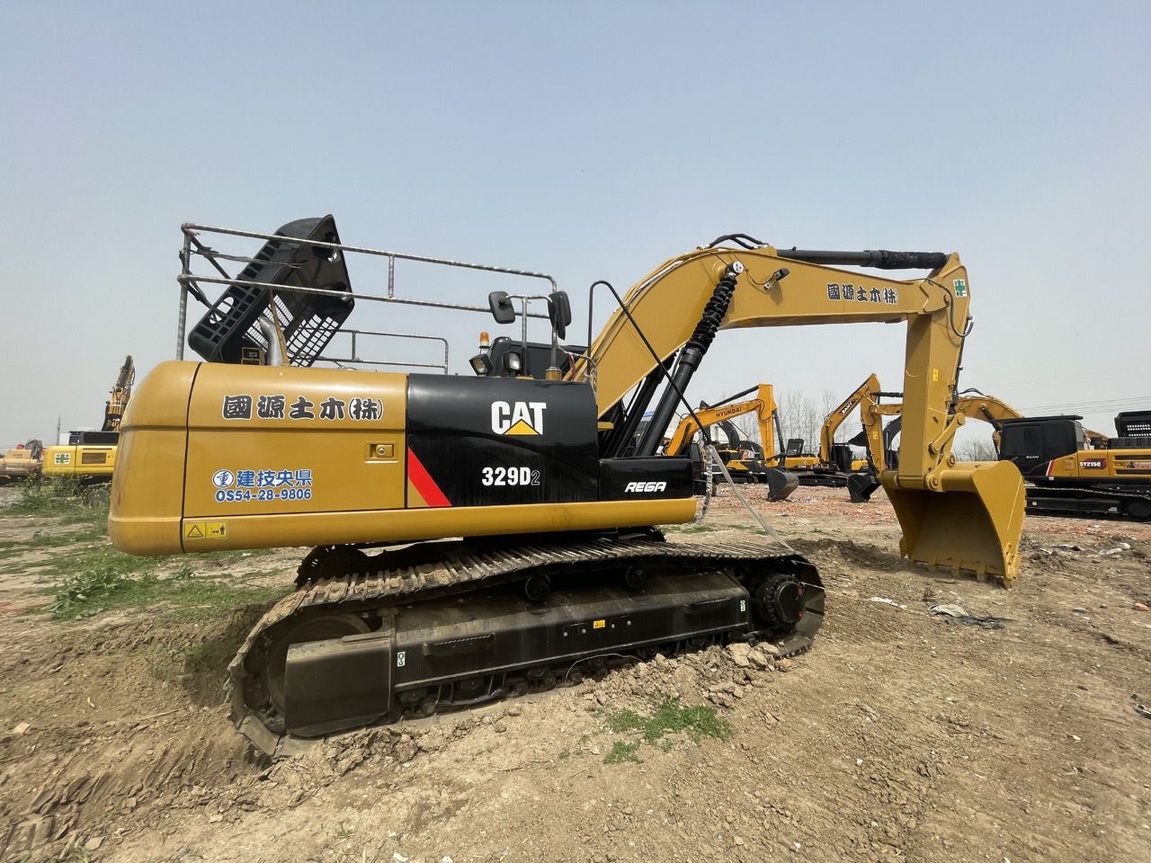 CATERPILLAR 329D2 - Ekskavator perayap: gambar 2 CATERPILLAR 329D2 - Ekskavator perayap: gambar 2