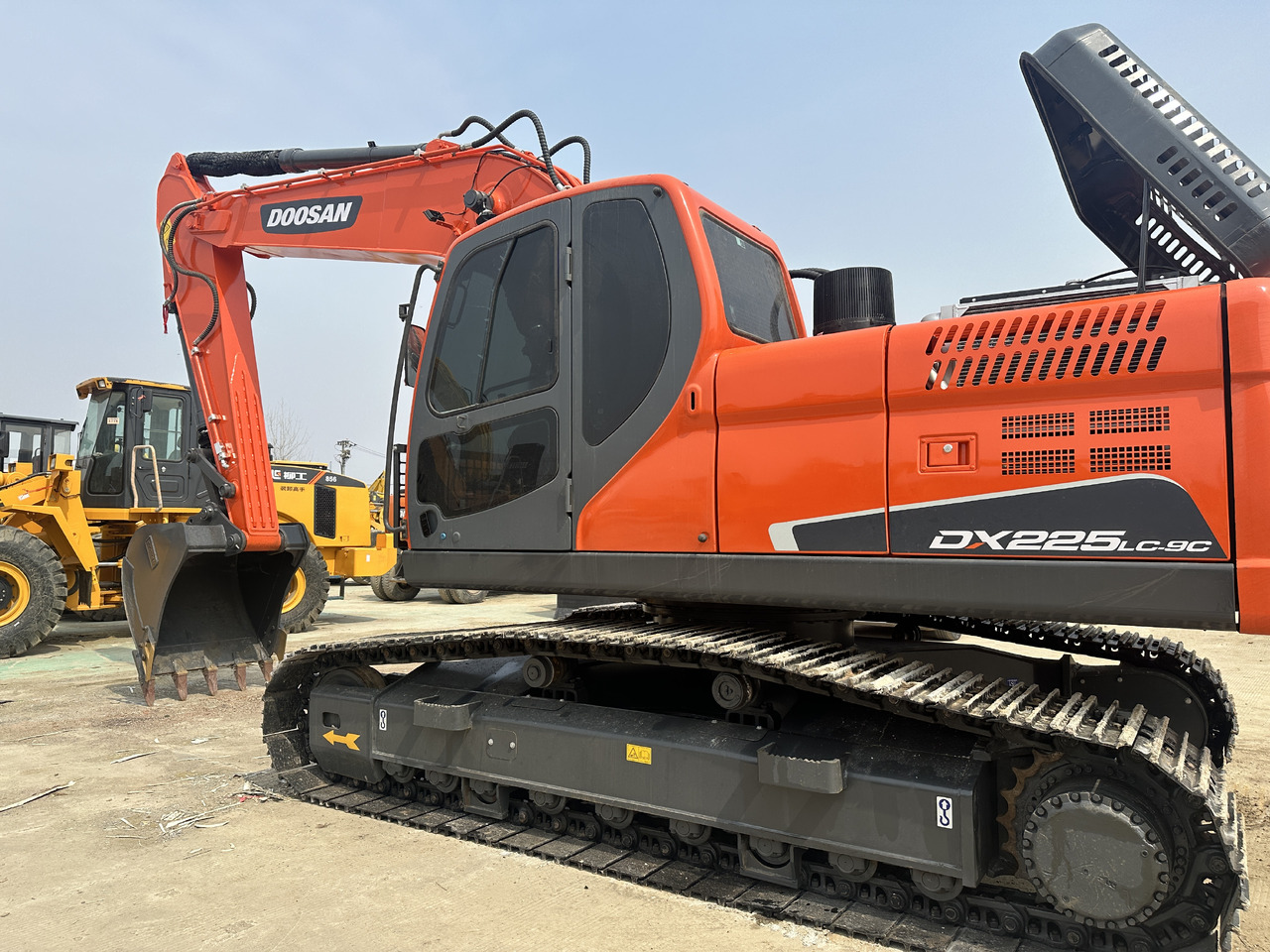 DOOSAN DX225LC-9C - Ekskavator perayap: gambar 2 DOOSAN DX225LC-9C - Ekskavator perayap: gambar 2