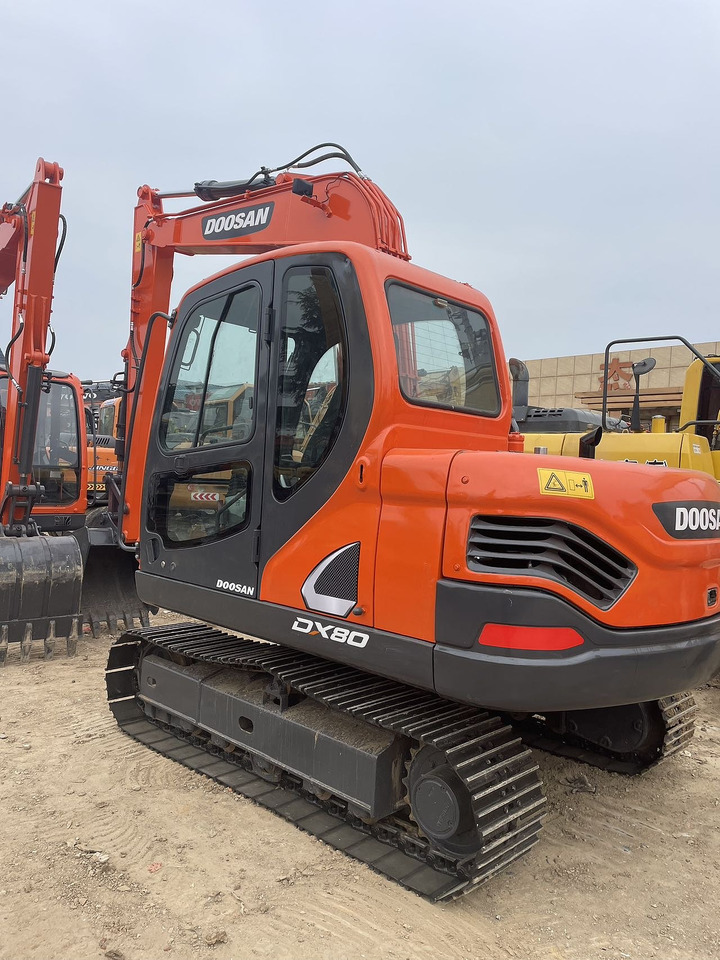 DOOSAN DX80 - Ekskavator perayap: gambar 4 DOOSAN DX80 - Ekskavator perayap: gambar 4