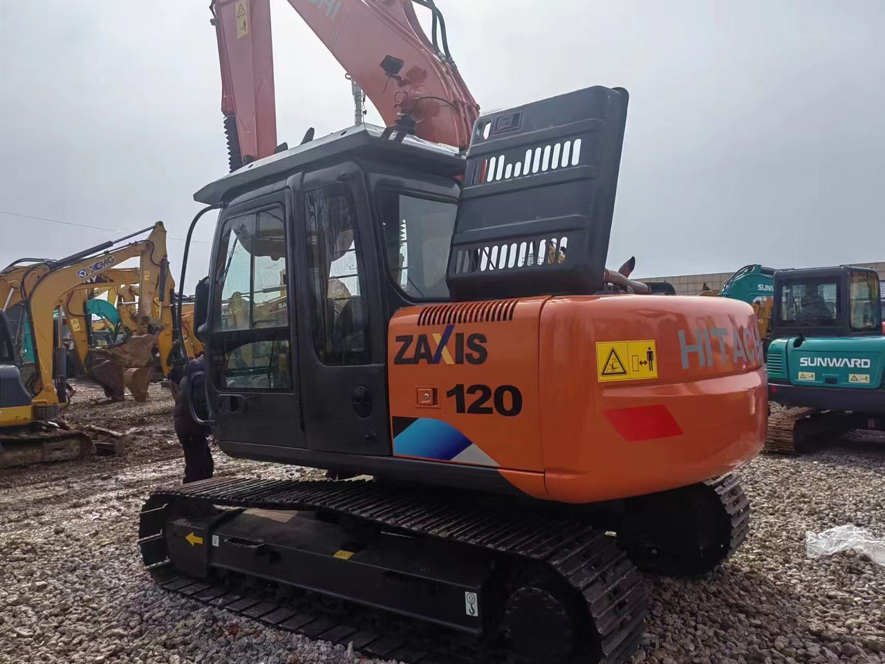 HITACHI ZX120 - Ekskavator perayap: gambar 2 HITACHI ZX120 - Ekskavator perayap: gambar 2