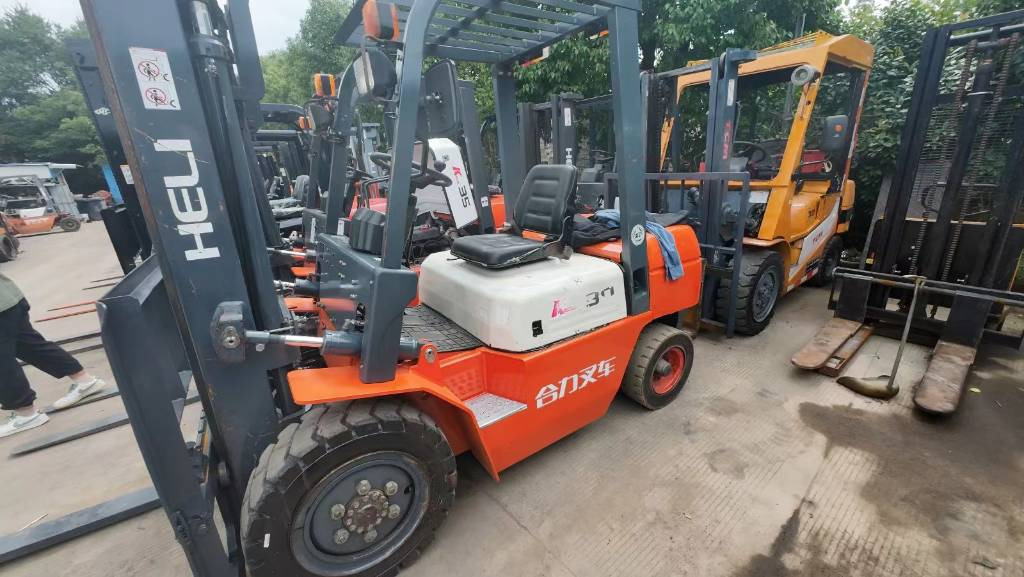 Heli K30 - Forklift: gambar 5 Heli K30 - Forklift: gambar 5