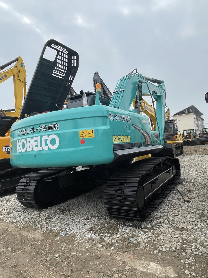 KOBELCO SK200-8 - Ekskavator perayap: gambar 4 KOBELCO SK200-8 - Ekskavator perayap: gambar 4