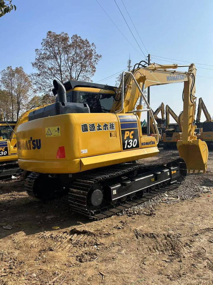 KOMATSU PC 130-8 - Ekskavator perayap: gambar 2 KOMATSU PC 130-8 - Ekskavator perayap: gambar 2