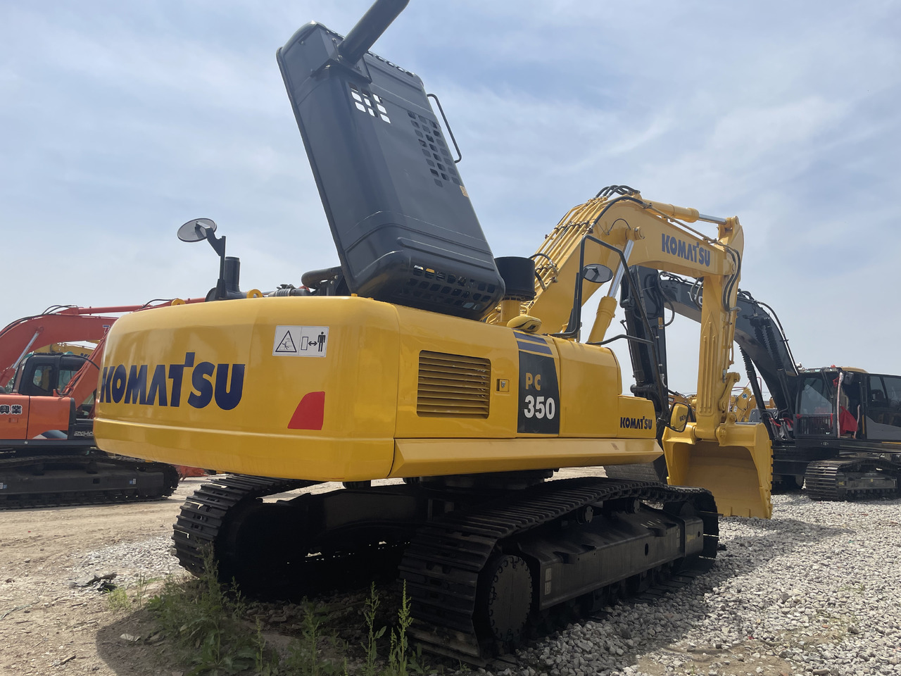 KOMATSU PC350-8 - Ekskavator perayap: gambar 2 KOMATSU PC350-8 - Ekskavator perayap: gambar 2