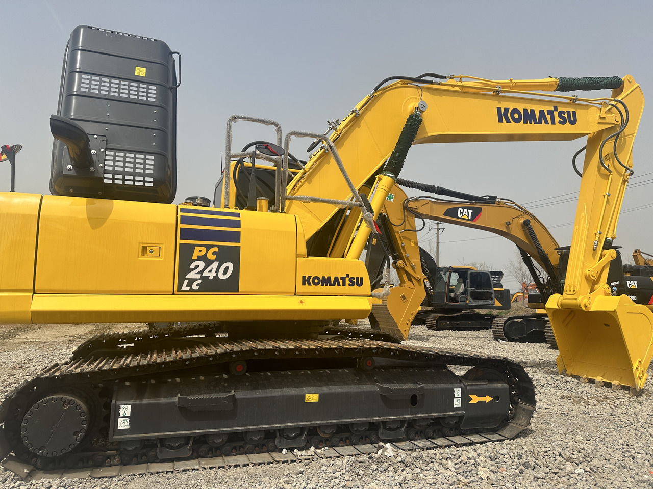Komatsu PC 240 LC-8 - Ekskavator perayap: gambar 2 Komatsu PC 240 LC-8 - Ekskavator perayap: gambar 2