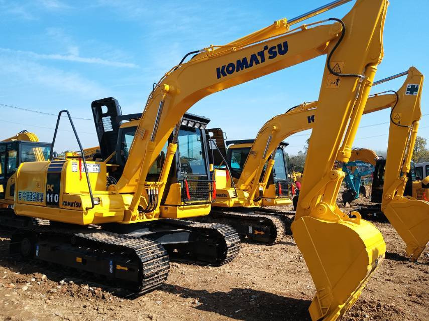 Komatsu PC110 - Ekskavator perayap: gambar 5 Komatsu PC110 - Ekskavator perayap: gambar 5