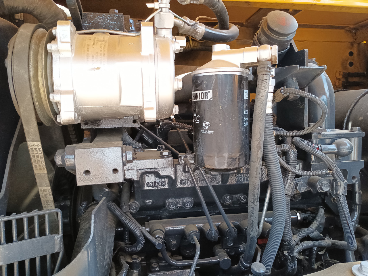 Komatsu PC70 - Ekskavator perayap: gambar 3 Komatsu PC70 - Ekskavator perayap: gambar 3