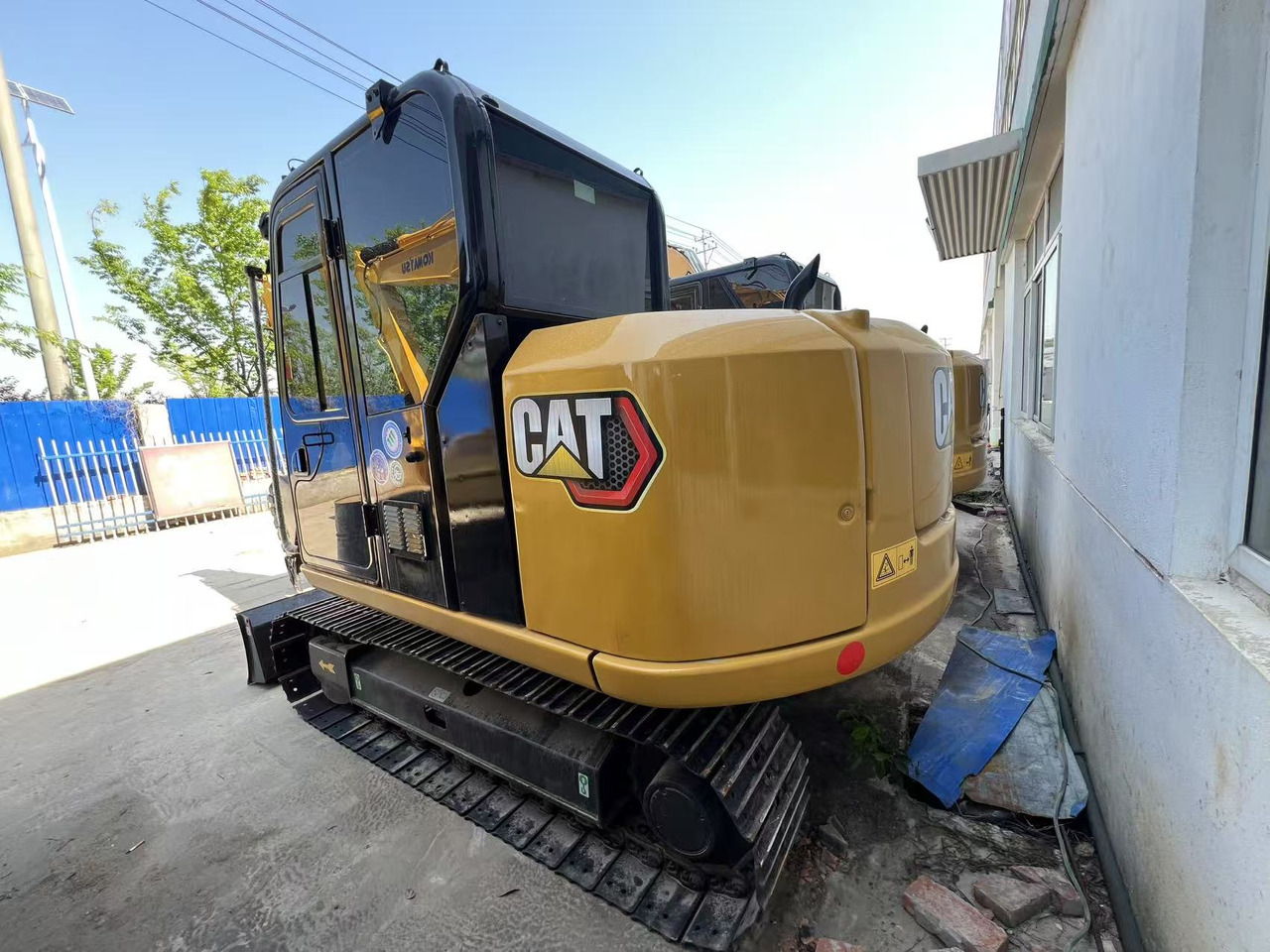 Mini excavator CAT 307 - Ekskavator perayap: gambar 4 Mini excavator CAT 307 - Ekskavator perayap: gambar 4
