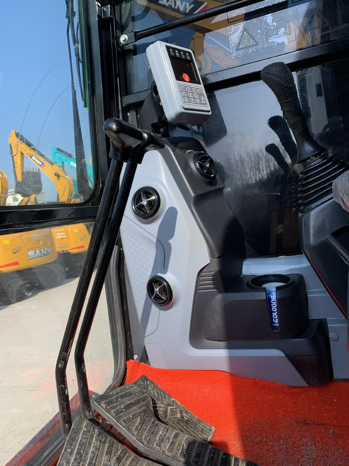 SANY SY95C - Ekskavator perayap: gambar 5 SANY SY95C - Ekskavator perayap: gambar 5