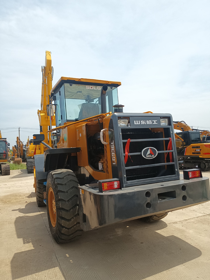 SDLG LG936L - Wheel loader: gambar 4 SDLG LG936L - Wheel loader: gambar 4
