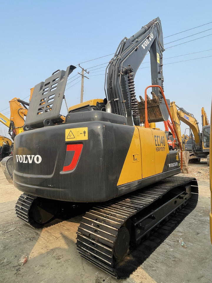 VOLVO EC140 - Ekskavator perayap: gambar 4 VOLVO EC140 - Ekskavator perayap: gambar 4
