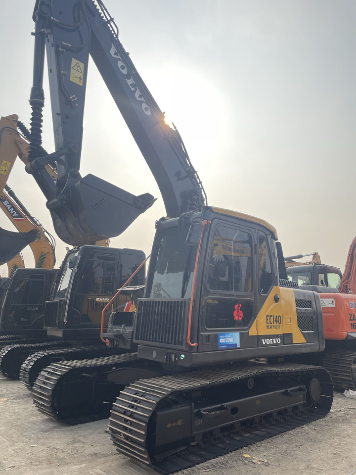 VOLVO EC140 - Ekskavator perayap: gambar 2 VOLVO EC140 - Ekskavator perayap: gambar 2
