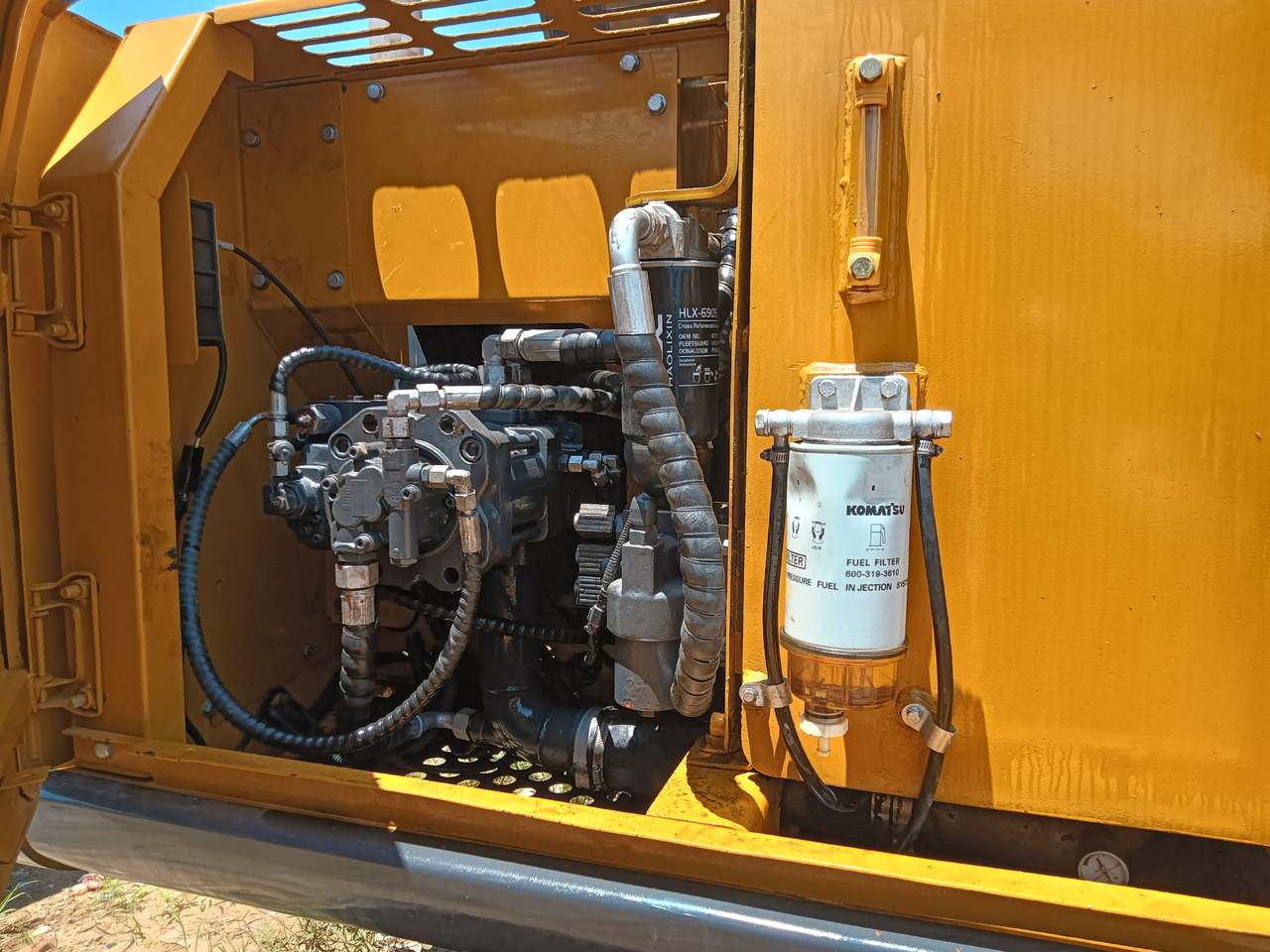 XCMG XE150WD - Ekskavator perayap: gambar 2 XCMG XE150WD - Ekskavator perayap: gambar 2