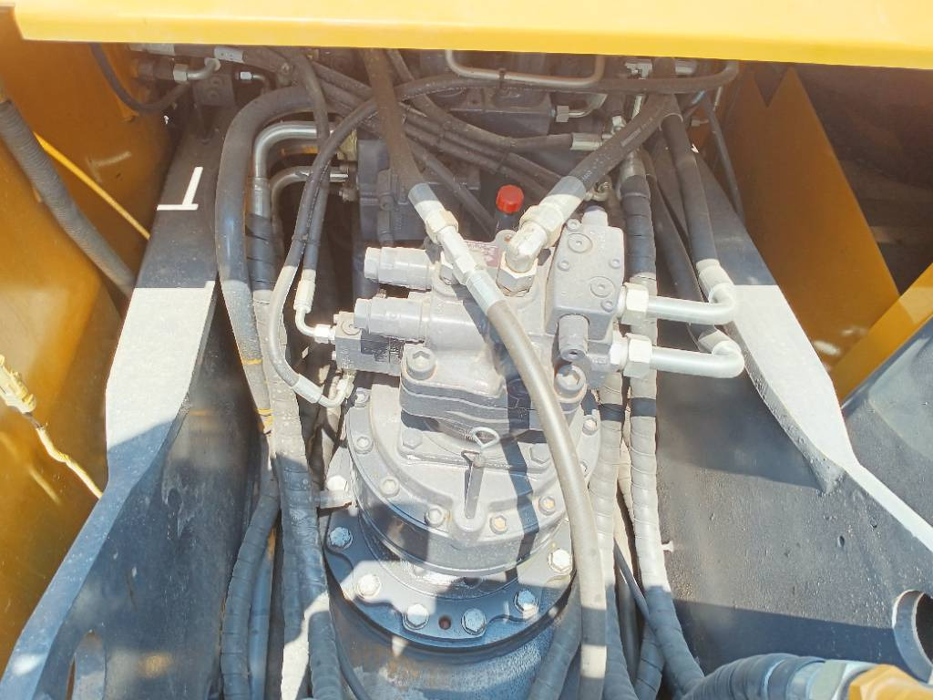 XCMG XE215DA - Ekskavator perayap: gambar 5 XCMG XE215DA - Ekskavator perayap: gambar 5