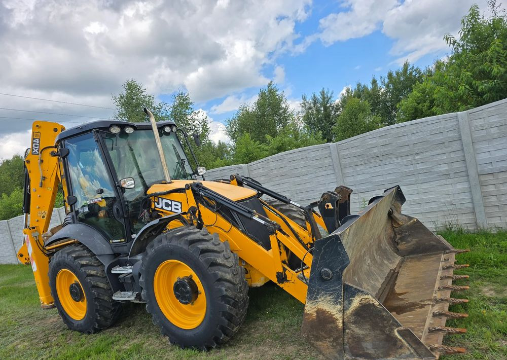 JCB - Backhoe loader: gambar 2 JCB - Backhoe loader: gambar 2