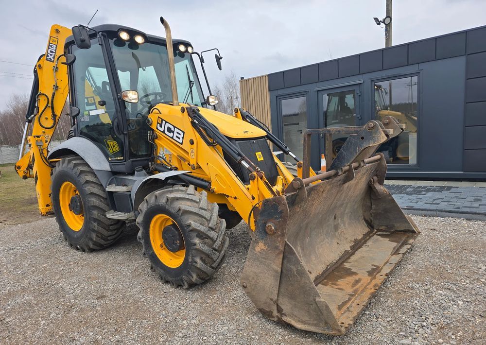 JCB - Backhoe loader: gambar 2 JCB - Backhoe loader: gambar 2