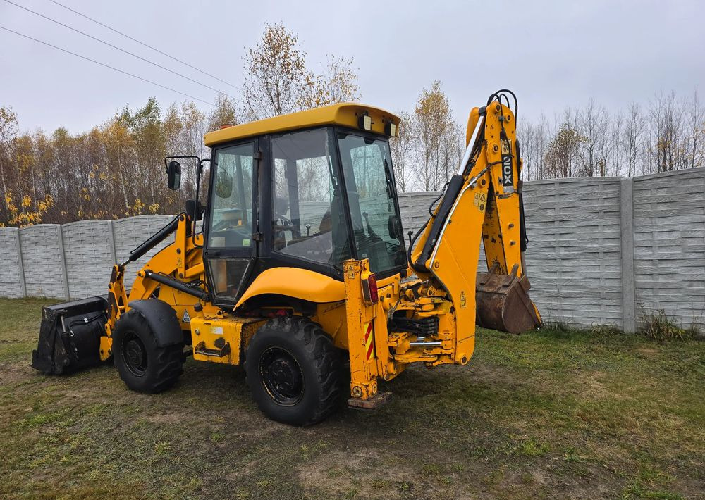 JCB - Backhoe loader: gambar 5 JCB - Backhoe loader: gambar 5