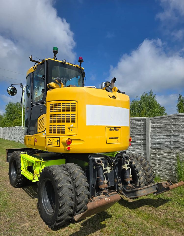 Komatsu - Ekskavator roda: gambar 3 Komatsu - Ekskavator roda: gambar 3