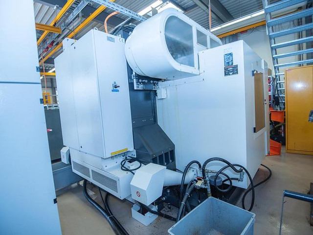 GF AGIECHARMILLES MIKRON VCE 1200 Pro - Peralatan konstruksi: gambar 4 GF AGIECHARMILLES MIKRON VCE 1200 Pro - Peralatan konstruksi: gambar 4
