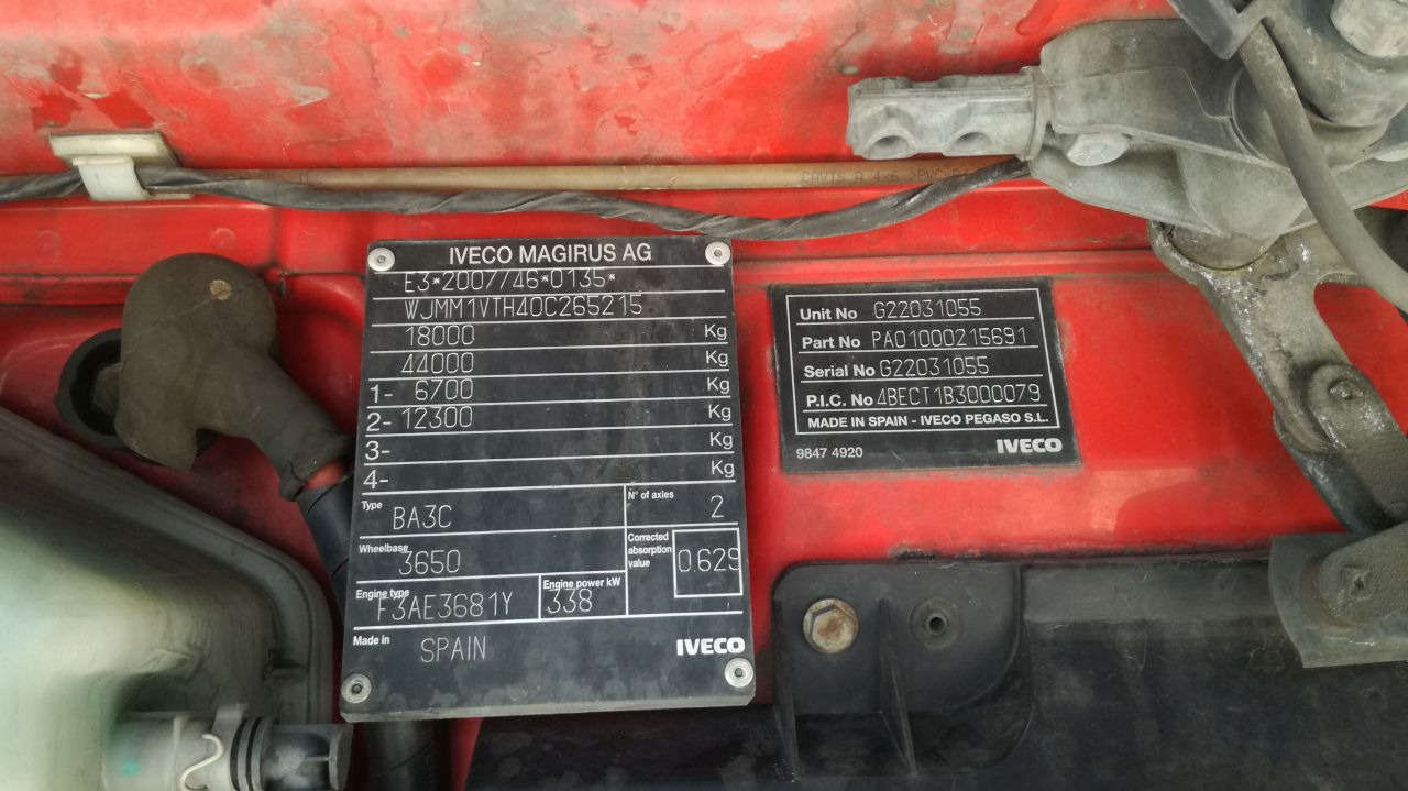 IVECO AS440T/FP-LT - Tractor head: gambar 5 IVECO AS440T/FP-LT - Tractor head: gambar 5