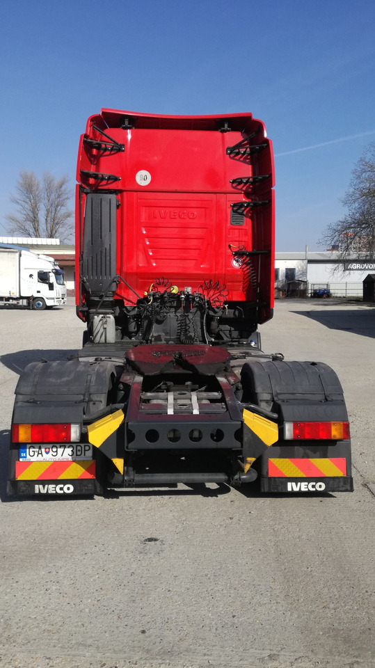 IVECO AS440T/FP-LT - Tractor head: gambar 4 IVECO AS440T/FP-LT - Tractor head: gambar 4