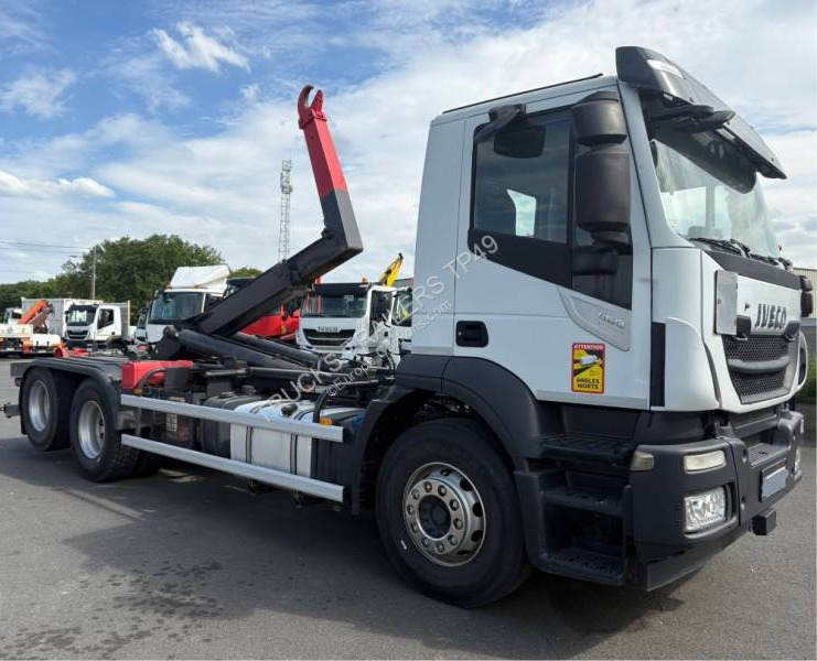 Iveco Stralis 460 - Hook lift: gambar 2 Iveco Stralis 460 - Hook lift: gambar 2