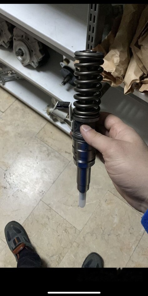 Bosch 2008-2022 0414703008 Bosch 2012-2022 - Injektor untuk Truk: gambar 3 Bosch 2008-2022 0414703008 Bosch 2012-2022 - Injektor untuk Truk: gambar 3