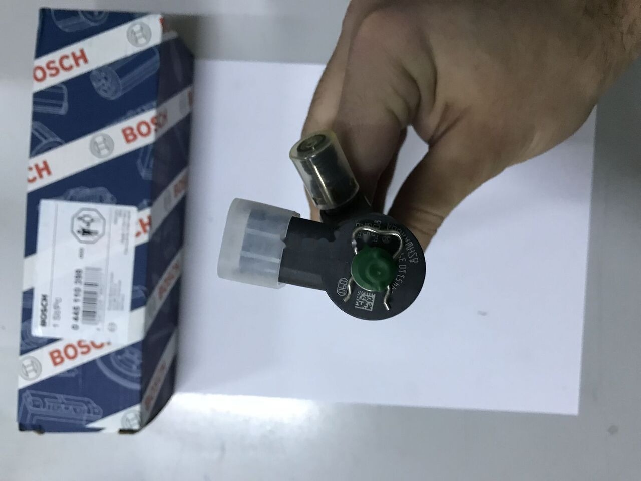 Bosch 2018 5600709499 Renault - Injektor untuk Truk: gambar 1 Bosch 2018 5600709499 Renault - Injektor untuk Truk: gambar 1