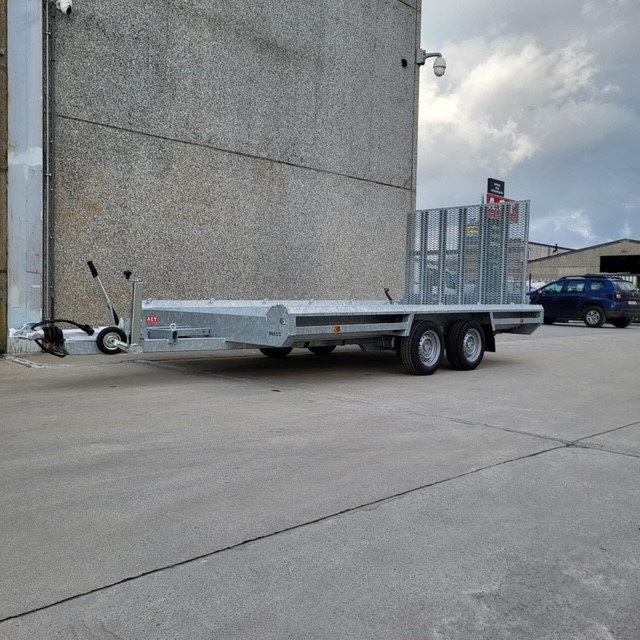 HULCO TERRAX-2 3500 - Trailer low bed: gambar 3 HULCO TERRAX-2 3500 - Trailer low bed: gambar 3
