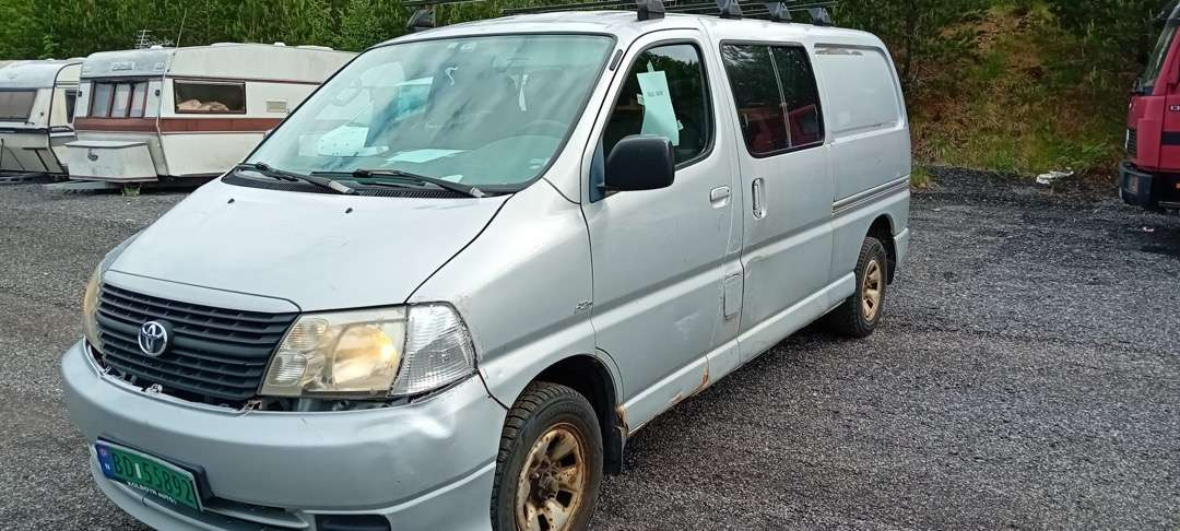 2008 Toyota Hiace 4WD og 2007 Toyota Hiace selges samlet - Mobil: gambar 1 2008 Toyota Hiace 4WD og 2007 Toyota Hiace selges samlet - Mobil: gambar 1