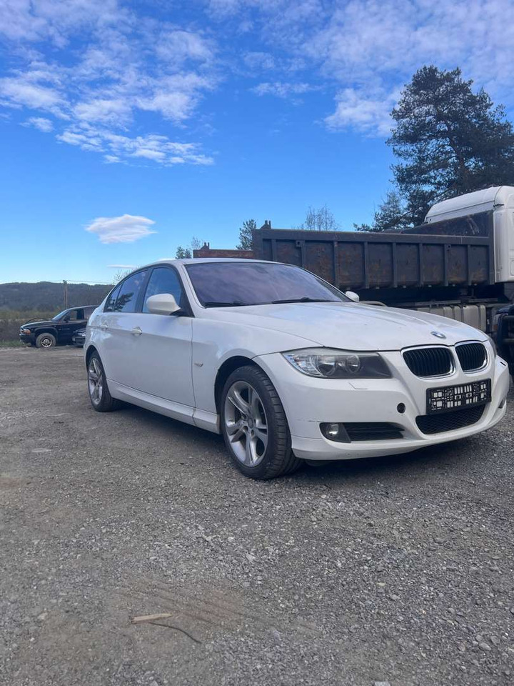 2009 BMW 316i Facelift (se mangellapp) - rep.-objekt - Mobil sedan: gambar 5 2009 BMW 316i Facelift (se mangellapp) - rep.-objekt - Mobil sedan: gambar 5
