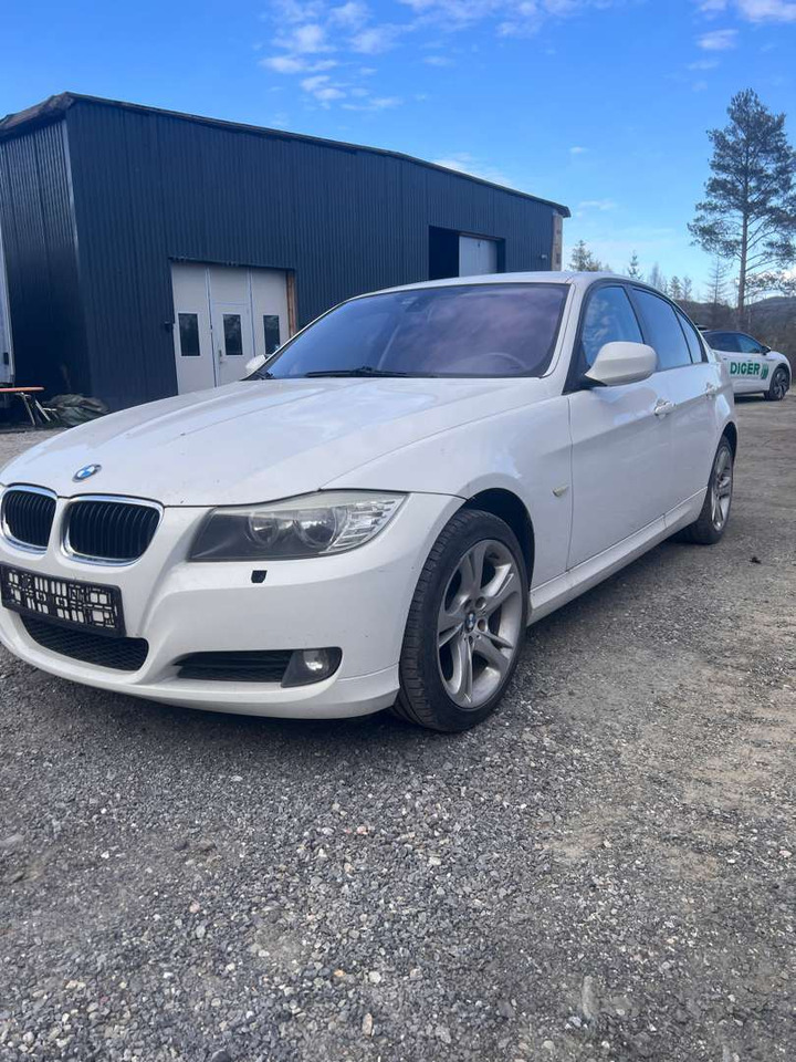 2009 BMW 316i Facelift (se mangellapp) - rep.-objekt - Mobil: gambar 2 2009 BMW 316i Facelift (se mangellapp) - rep.-objekt - Mobil: gambar 2
