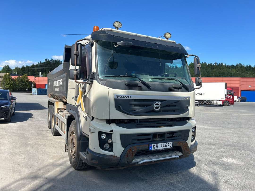 2011 Dumper VOLVO FM 500 Euroklasse 5T - Truk jungkit: gambar 2 2011 Dumper VOLVO FM 500 Euroklasse 5T - Truk jungkit: gambar 2